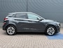 Hyundai Kona Electric EV Fashion 64 kWh / Afneembare Trekhaak / Dealer Onderhouden / Origineel Nederlands / 100% SOH / 3 Fase / Navigatie / Achteruitrijcamera / Parkeersensoren Achter /