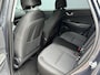 Hyundai Kona Electric EV Fashion 64 kWh / Afneembare Trekhaak / Dealer Onderhouden / Origineel Nederlands / 100% SOH / 3 Fase / Navigatie / Achteruitrijcamera / Parkeersensoren Achter /