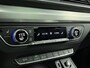 Audi Q5 50 TFSI e quattro S edition Airco | Stoelverwarming | Elektrisch Glazen Panoramadak | Bluetooth | Cruise Control | Dakrails | Elektrisch Bedienbare Achterklep | Lederen Stuurwiel | Lichtmetalen Velgen | Oplaadmogelijkheid | S-Line Exterieur | Sportstoelen | Stuurwiel Multifunctioneel |