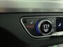 Audi Q5 50 TFSI e quattro S edition Airco | Stoelverwarming | Elektrisch Glazen Panoramadak | Bluetooth | Cruise Control | Dakrails | Elektrisch Bedienbare Achterklep | Lederen Stuurwiel | Lichtmetalen Velgen | Oplaadmogelijkheid | S-Line Exterieur | Sportstoelen | Stuurwiel Multifunctioneel |