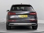Audi Q5 50 TFSI e quattro S edition Airco | Stoelverwarming | Elektrisch Glazen Panoramadak | Bluetooth | Cruise Control | Dakrails | Elektrisch Bedienbare Achterklep | Lederen Stuurwiel | Lichtmetalen Velgen | Oplaadmogelijkheid | S-Line Exterieur | Sportstoelen | Stuurwiel Multifunctioneel |