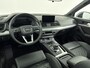Audi Q5 50 TFSI e quattro S edition Airco | Stoelverwarming | Elektrisch Glazen Panoramadak | Bluetooth | Cruise Control | Dakrails | Elektrisch Bedienbare Achterklep | Lederen Stuurwiel | Lichtmetalen Velgen | Oplaadmogelijkheid | S-Line Exterieur | Sportstoelen | Stuurwiel Multifunctioneel |