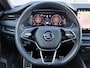 Skoda Octavia Combi 1.5 TSI MHEV Sportline / Fabrieksgarantie t/m 12-2026 / Adaptieve Cruise Control / Navigatie / Apple Carplay/Android Auto / Achteruitrijcamera / Stoelverwarming / Sportstoelen / Elektrische achterklep /