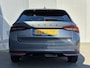 Skoda Octavia Combi 1.5 TSI MHEV Sportline / Fabrieksgarantie t/m 12-2026 / Adaptieve Cruise Control / Navigatie / Apple Carplay/Android Auto / Achteruitrijcamera / Stoelverwarming / Sportstoelen / Elektrische achterklep /