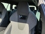 Skoda Octavia Combi 1.5 TSI MHEV Sportline / Fabrieksgarantie t/m 12-2026 / Adaptieve Cruise Control / Navigatie / Apple Carplay/Android Auto / Achteruitrijcamera / Stoelverwarming / Sportstoelen / Elektrische achterklep /
