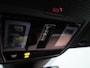 Volkswagen ID.4 Pure 52 kWh 170 PK| Dealeronderhouden |Panoramadak | Navigatie | Stuurwielverwarming | Parkeersensoren | LED Matrix | 19 Inch Velgen