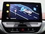 Volkswagen ID.4 Pure 52 kWh 170 PK| Dealeronderhouden |Panoramadak | Navigatie | Stuurwielverwarming | Parkeersensoren | LED Matrix | 19 Inch Velgen