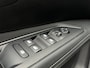 Peugeot 3008 PureTech 130 Allure Automaat | Carplay/Android Auto | Achteruitrijcamera | Cruise Control | Climate Control | Navigatie |