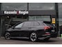 Volkswagen Golf Variant 1.5 eTSI R-Line | ACC | Camera | Ambient | Stuur/Stoelverwarming | CarPlay | Sensoren