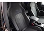 Volkswagen Golf Variant 1.5 eTSI R-Line | ACC | Camera | Ambient | Stuur/Stoelverwarming | CarPlay | Sensoren