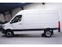 Mercedes-Benz Sprinter 514 CDI 143 pk L2H2 Navi, Camera, Dubbel Lucht Opbergkasten Laadruimte, PDC V+A, 3-Zits