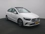 Mercedes-Benz B-klasse 180 Premium Plus Ledkoplampen | Parkeerpakket met achteruitrijcamera | Sfeerverlichting | Panorama Schuif-Kanteldak | Sound system. Inclusief 24 maanden MB Certified garantie voor Europa.