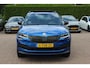 Skoda Karoq 2.0 TSI 4x4 Sportline Business / NL Auto! / Trekhaak / Panoramadak / Camera / CarPlay / Keyless / 19'' / DAB / Cruise Control