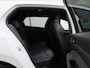 Volkswagen Golf 1.5 eTSI R-Line Edition | 150 PK | Automaat | Navigatie | Carplay / Android Auto | Digital Cockpit