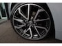 Toyota Corolla Touring Sports 2.0 Hybrid Executive | HuD | JBL | ACC | Leer | Trekhaak | Keyless | Blis | Camera | CarPlay | Stuur/Stoelverwarming