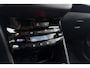 Peugeot 2008 1.2 PureTech Allure | Cruise control | Electronic climate control | Bluetooth | Lichtmetalen velgen 16'' |