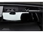 Volvo XC60 2.0 T6 Plug-in hybrid AWD Ultra Black Edition | S/K-Panodak | Elek. Trekhaak | Alarmklasse 3 | Dig. Cockpit | Adapt. Cruise | Memory Stoelen | Elek. Klep | Stoel-+stuurverw. | Camera | NAV+App. Connect | ECC | LM 21" | 0210