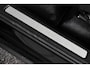 Volvo XC60 2.0 T6 Plug-in hybrid AWD Ultra Black Edition | S/K-Panodak | Elek. Trekhaak | Alarmklasse 3 | Dig. Cockpit | Adapt. Cruise | Memory Stoelen | Elek. Klep | Stoel-+stuurverw. | Camera | NAV+App. Connect | ECC | LM 21" | 0210