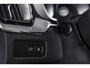 Volvo XC60 2.0 T6 Plug-in hybrid AWD Ultra Black Edition | S/K-Panodak | Elek. Trekhaak | Alarmklasse 3 | Dig. Cockpit | Adapt. Cruise | Memory Stoelen | Elek. Klep | Stoel-+stuurverw. | Camera | NAV+App. Connect | ECC | LM 21" | 0210