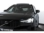 Volvo XC60 2.0 T6 Plug-in hybrid AWD Ultra Black Edition | S/K-Panodak | Elek. Trekhaak | Alarmklasse 3 | Dig. Cockpit | Adapt. Cruise | Memory Stoelen | Elek. Klep | Stoel-+stuurverw. | Camera | NAV+App. Connect | ECC | LM 21" | 0210