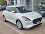 Suzuki Swift 1.2 SELECT SMART HYBRID Direct Leverbaar | Tot 10 JAAR GARANTIE! | Inclusief € 2.400,- Voorraad Voordeel