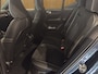 Volvo EX40 Single Motor Extended Range Plus 82 kWh | BLIS | Elektrische Stoelen + Geheugen | Stoel + Stuur Verwarming | Harman Kardon | 360 Camera |