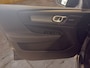 Volvo EX40 Single Motor Extended Range Plus 82 kWh | BLIS | Elektrische Stoelen + Geheugen | Stoel + Stuur Verwarming | Harman Kardon | 360 Camera |