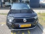 Volkswagen T-Roc 1.5 TSI R-Line | 150 PK | Black Style | Digital Cockpit | Stoelverwarming | Climatronic (Automatische Airco) |