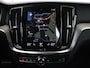 Volvo V60 2.0 B3 R-Design | Panoramadak | Trekhaak | Leder | Memory | Stuur/stoel verwarming | Harman/Kardon | Camera | Adaptive cruise | Carplay |