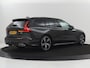 Volvo V60 2.0 B3 R-Design | Panoramadak | Trekhaak | Leder | Memory | Stuur/stoel verwarming | Harman/Kardon | Camera | Adaptive cruise | Carplay |