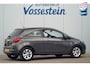 Opel Corsa 1.4 Color Edition / Stoel & stuurverwarming / Carplay / Cruise controle / Bluetooth