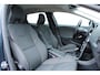 Volvo V40 Cross Country T3Automaat Nordic+ | Interieur Voorverwarming| Verwarmbare Voorstoelen| High Performance Audio| Verwarmbare Voorruit| Volvo on Call.