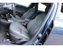 Volvo V40 Cross Country T3Automaat Nordic+ | Interieur Voorverwarming| Verwarmbare Voorstoelen| High Performance Audio| Verwarmbare Voorruit| Volvo on Call.