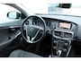 Volvo V40 Cross Country T3Automaat Nordic+ | Interieur Voorverwarming| Verwarmbare Voorstoelen| High Performance Audio| Verwarmbare Voorruit| Volvo on Call.