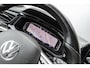 Volkswagen T-Roc 1.5 TSI 150pk DSG R-Line | Trekhaak | Stoelverwarming | Achteruitrijcamera | Navigatie | App Connect