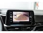 Volkswagen T-Roc 1.5 TSI 150pk DSG R-Line | Trekhaak | Stoelverwarming | Achteruitrijcamera | Navigatie | App Connect