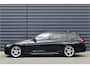 BMW 3-Serie Touring 320i M Sport Shadow | Virtual Cockpit | Achteruitrijcamera | Groot Navi | HiFi |