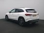 Mercedes-Benz GLA 180 AMG Line Premium | Night Pakket | Ledkoplampen | Parkeerpakket met achteruitrijcamera | Sfeerverlichting. Inclusief 24 maanden Mercedes-Benz Certified garantie voor Europa.