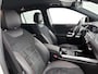 Mercedes-Benz GLA 180 AMG Line Premium | Night Pakket | Ledkoplampen | Parkeerpakket met achteruitrijcamera | Sfeerverlichting. Inclusief 24 maanden Mercedes-Benz Certified garantie voor Europa.
