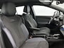 Volkswagen ID.5 Pro 77 kWh | 204 PK | SoH ... | Stoel en Stuurverwarming | Verwarmbare Voorruit | Parkeersensoren |