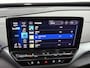 Volkswagen ID.5 Pro 77 kWh | 204 PK | SoH ... | Stoel en Stuurverwarming | Verwarmbare Voorruit | Parkeersensoren |