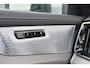 Volvo XC90 T8 Recharge AWD Ultra Dark Exec. Ed. - Luchtvering - Panorama/schuifdak - IntelliSafe Assist & Surround - 360º Camera - Bowers & Wilkins audio - Adaptieve LED koplampen - Verwarmde voorstoelen, stuur & achterbank - Parkeersensoren voor & achter - Elektr. bedienb. voorstoelen met geheugen - Geventileerde voorstoelen - Head up display - Draadloze tel. lader - Extra getint glas - 22' LMV