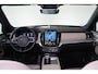 Volvo XC90 T8 Recharge AWD Ultra Dark Exec. Ed. - Luchtvering - Panorama/schuifdak - IntelliSafe Assist & Surround - 360º Camera - Bowers & Wilkins audio - Adaptieve LED koplampen - Verwarmde voorstoelen, stuur & achterbank - Parkeersensoren voor & achter - Elektr. bedienb. voorstoelen met geheugen - Geventileerde voorstoelen - Head up display - Draadloze tel. lader - Extra getint glas - 22' LMV