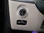 Mercedes-Benz C-klasse 300 e Luxury Line | Panoramadak | Lederen bekleding | Parkeercamera | Stoelverwarming |