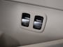 Mercedes-Benz C-klasse 300 e Luxury Line | Panoramadak | Lederen bekleding | Parkeercamera | Stoelverwarming |