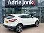 Nissan Qashqai 1.2 N-Connecta | NAVIGATIE | PANORAMA DAK | 360 CAMERA | 18 INCH | CRUISE CONTROL | CLIMATE CONTROL |