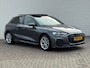 Audi A3 SPORTBACK 30 TFSI S-Line edition Automaat Achteruitrijcamera Navi Carplay All-Seasonbanden Clima S-line binnen en buiten