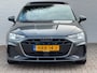 Audi A3 SPORTBACK 30 TFSI S-Line edition Automaat Achteruitrijcamera Navi Carplay All-Seasonbanden Clima S-line binnen en buiten