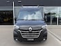 Renault Master T35 2.3 dCi 135 L2H2 Work Edition | Camera | Trekhaak | Imperiaal | Climate control | Bijrijdersbank | Laadruimte inrichting |