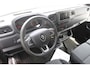 Renault Master T35 2.3 dCi 135 L2H2 Work Edition | Camera | Trekhaak | Imperiaal | Climate control | Bijrijdersbank | Laadruimte inrichting |